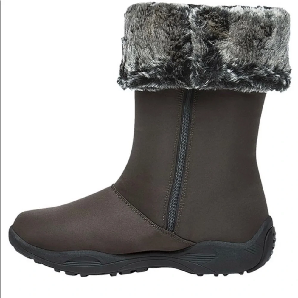NIB-Propet Espresso Tall Zip Boot